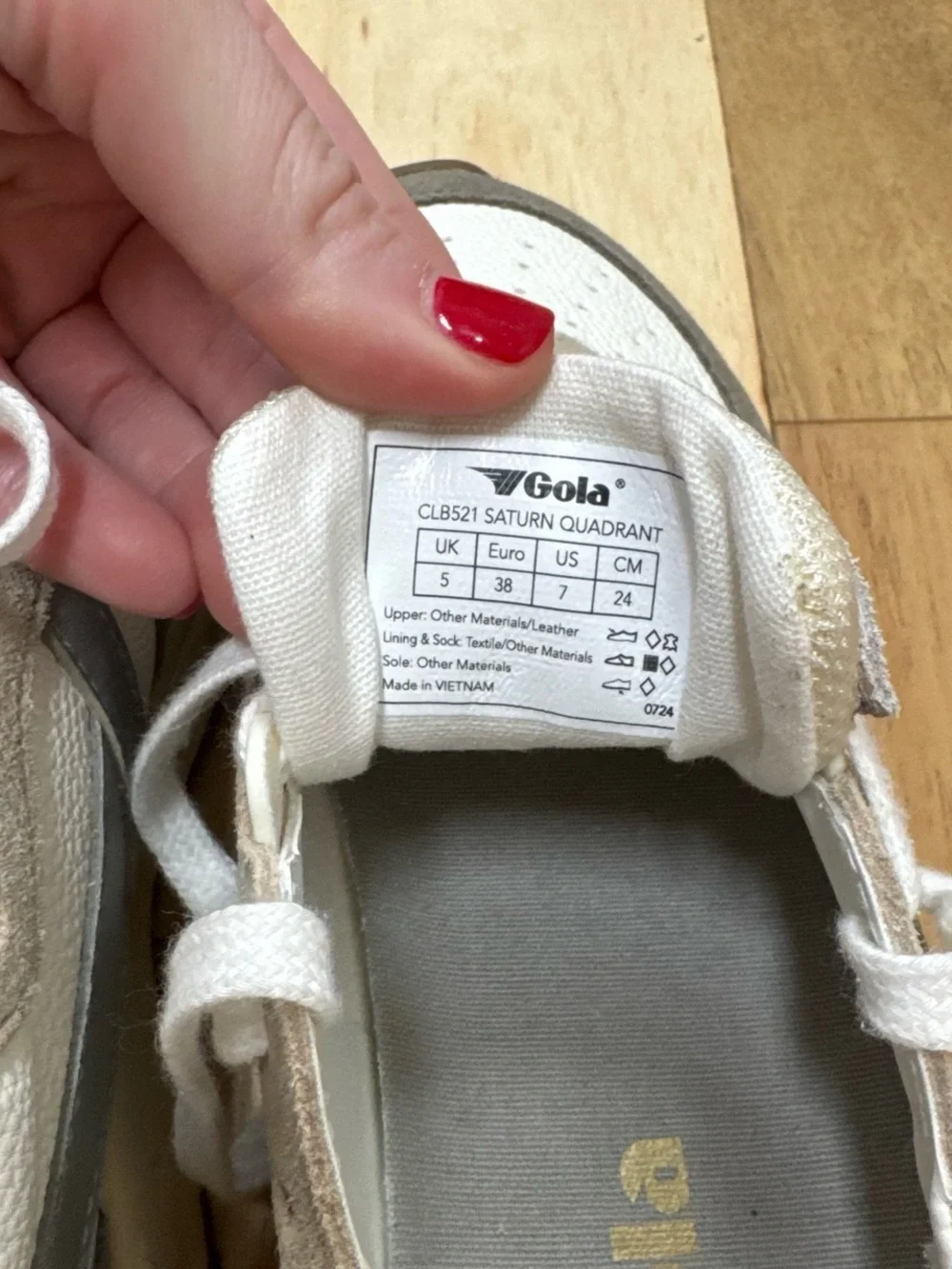 GOLA sneakers size 7